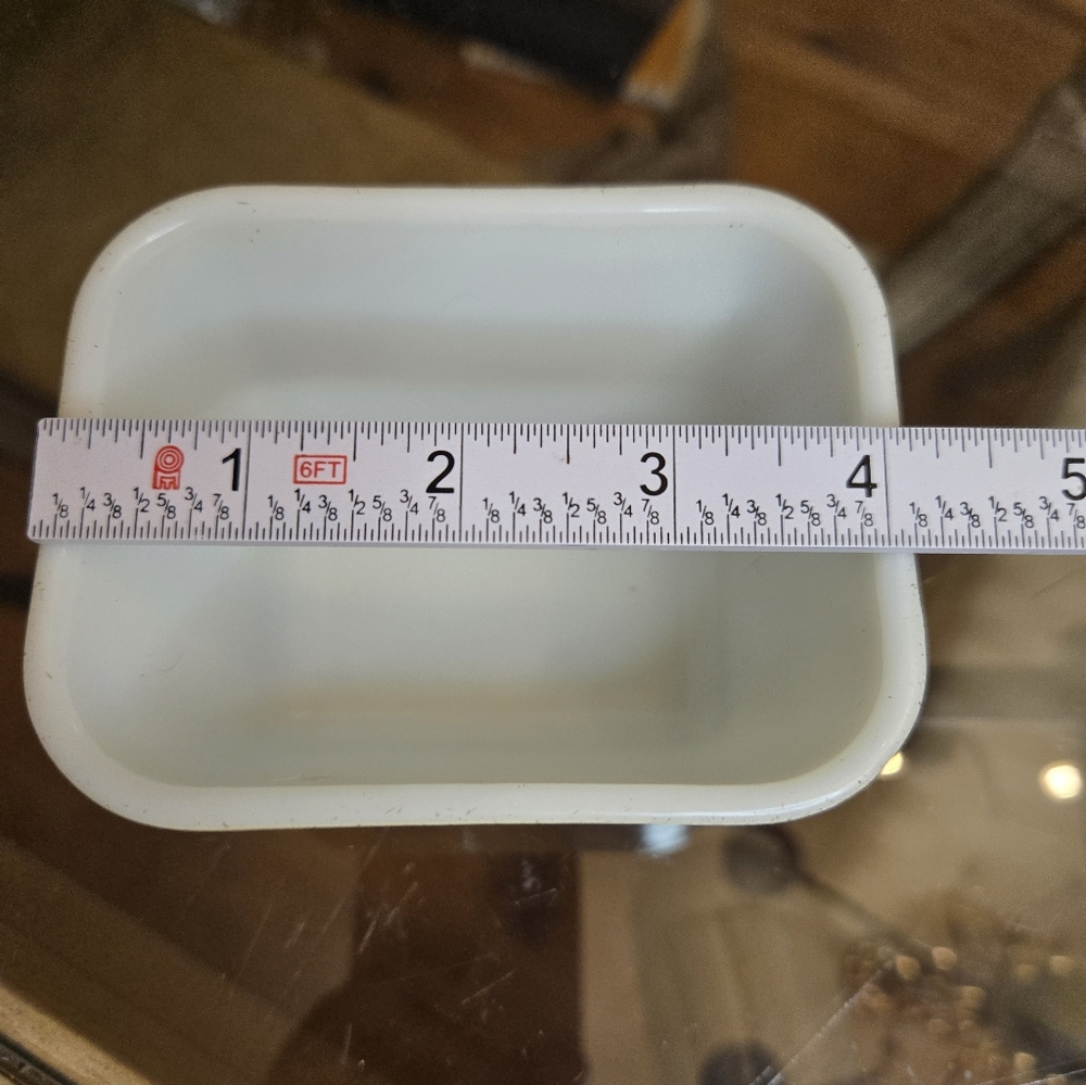 PYREX 1970s Homestead Refrigerator Dish - Picture 5 of 5